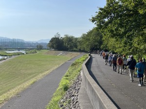 IMG_8488早朝ですが暑いです